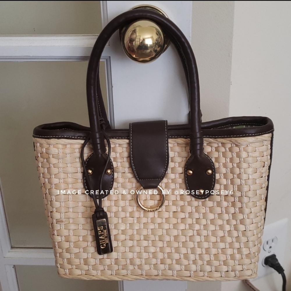 **SOLD** Chaps Straw Handbag EUC - Picture 1 of 11